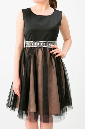 Dorry Dollのブラック×シャンパンゴールドのチュールスカートドレス