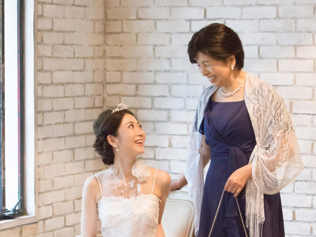 小規模結婚式を予定している花嫁さまへ ウェディングドレスのご紹介 | 銀座のレンタルドレス サロン、シェアリーコーデ